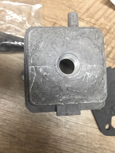 New Ryobi 180063 Cylinder Kit 31cc New Old Stock Genuine Part (6922807574711)